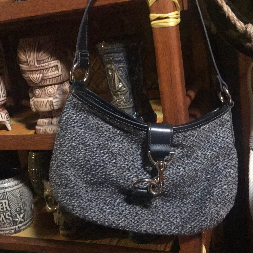 Xhilaration tweed purse 👜